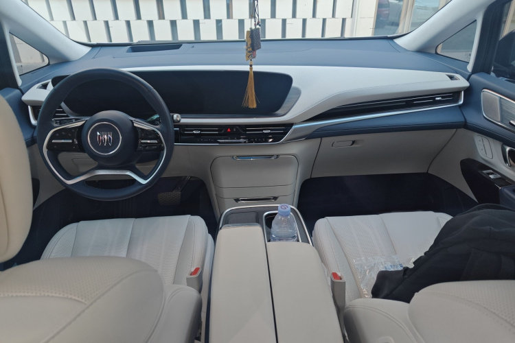 别克 世纪 2023款 2.0T 六座蕴世版中控内饰7002