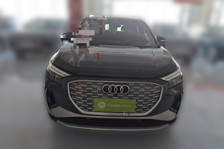 奥迪Q4 e-tron 2024款 40 e-tron 创行版车身外观2