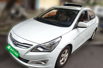 现代 瑞纳 2014款 1.4L 自动智能型GLS