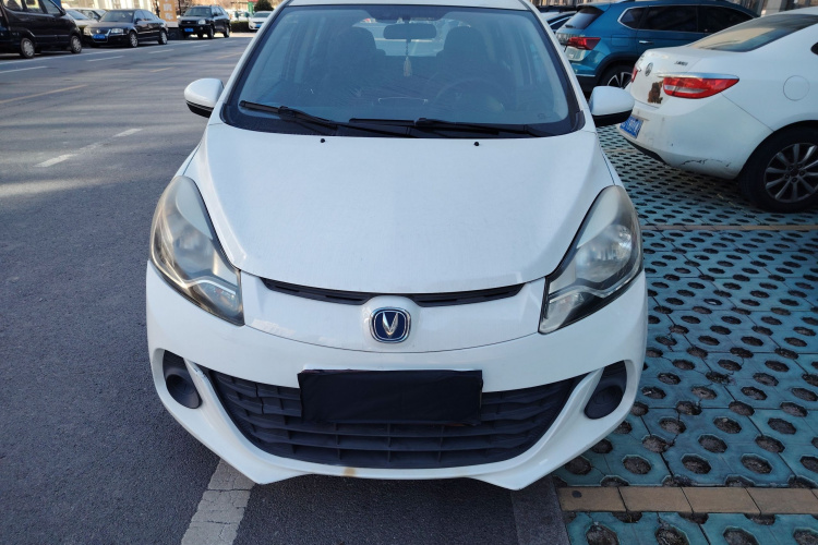 长安 奔奔 2015款 1.4L IMT豪华型 国V车身外观6001