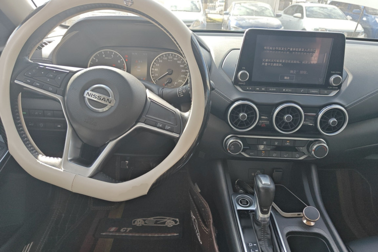 日产 轩逸 2020款 1.6L XL CVT悦享版中控内饰12