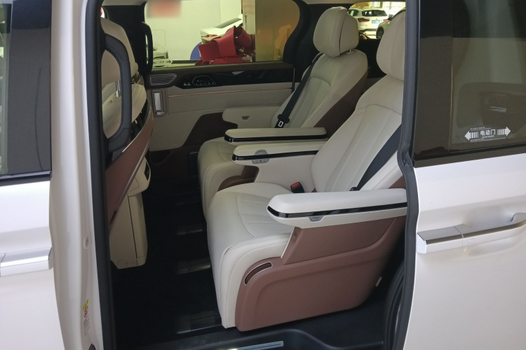 比亚迪 夏 2025款 DM-i 1.5T 180km 超越型中控内饰7004