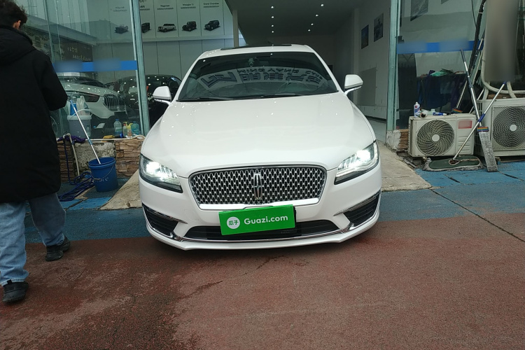 林肯MKZ 2020款 2.0T 尊享版车身外观2