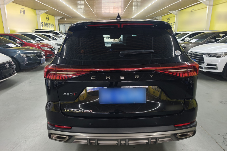 奇瑞 瑞虎8 PRO 2022款 290T 两驱浩瀚版 5座车身外观6