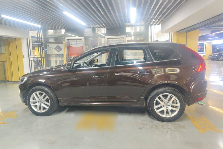 沃尔沃XC60 2017款 T5 智进升级版车身外观6003