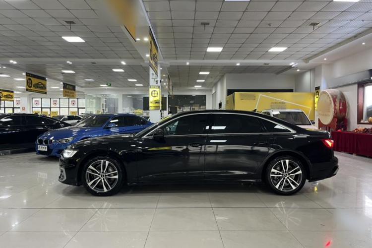 奥迪A6L 2023款 40 TFSI 豪华动感型车身外观6003
