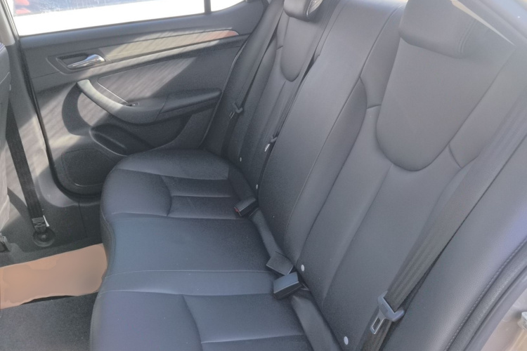 荣威360 2017款 1.5L 自动豪华版中控内饰21