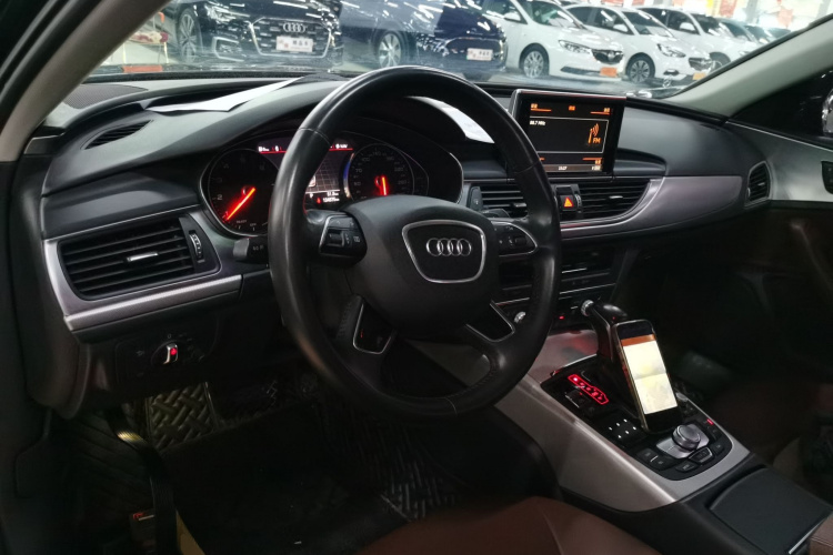 奥迪A6L 2018款 30周年年型 35 TFSI 时尚型中控内饰7002