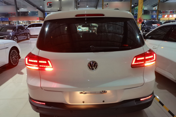 大众 途观 2017款 300TSI 自动两驱丝绸之路舒适版车身外观6004