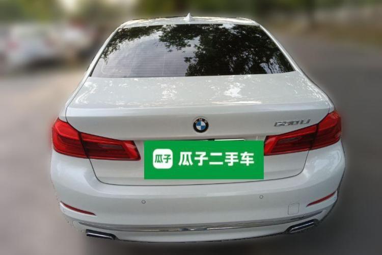 宝马5系 2020款 530Li 领先型 豪华套装车身外观6001