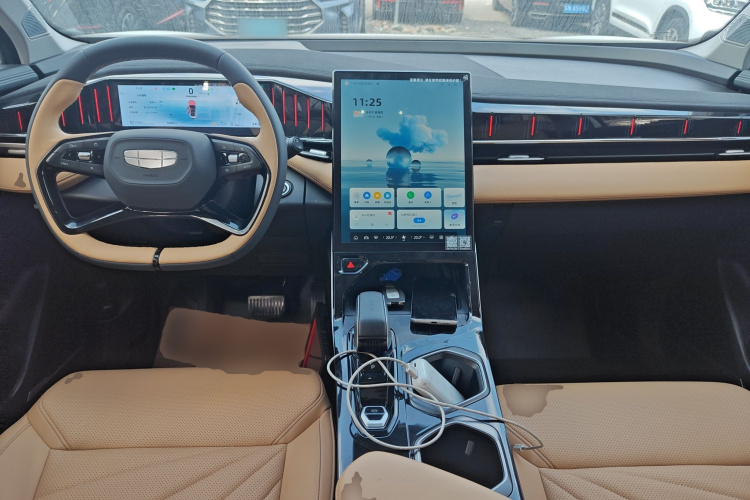 吉利汽车 博越L 2023款 1.5TD DCT尊贵型中控内饰12