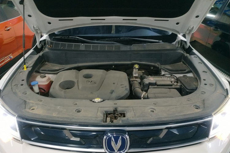 长安CS35PLUS 2018款 1.6L 自动畅联版 国V局部细节24