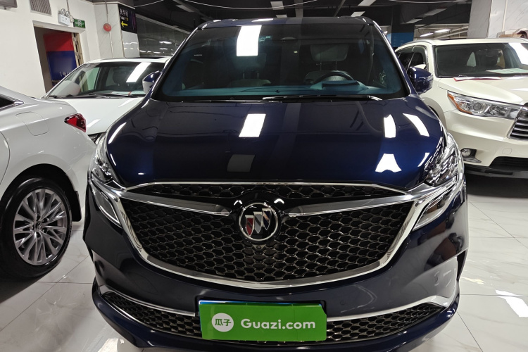 别克GL8 2022款 Avenir艾维亚 四座尊礼版车身外观6001