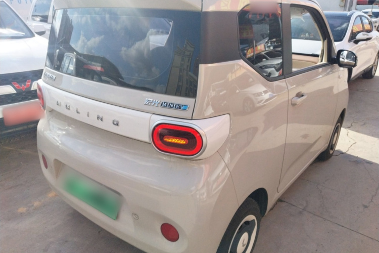 五菱汽车 宏光MINIEV 2024款 第三代 215km 青春版车身外观7