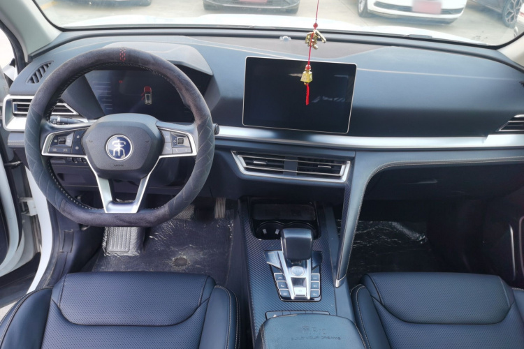 比亚迪 宋Pro 2019款 1.5T 自动尊贵型中控内饰7002