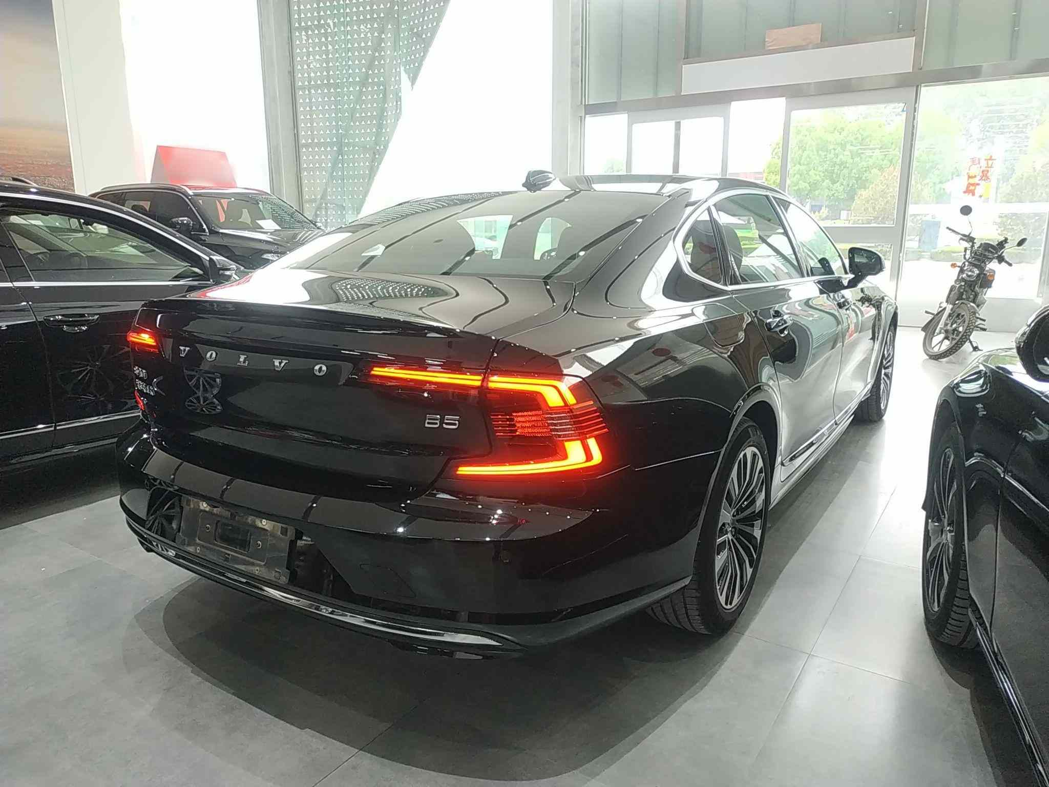 沃尔沃S90 2024款 B5 智逸豪华版(5)