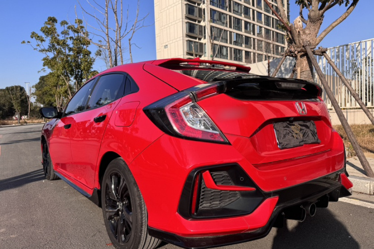 本田 思域 2021款 HATCHBACK 220TURBO CVT潮酷控车身外观6006