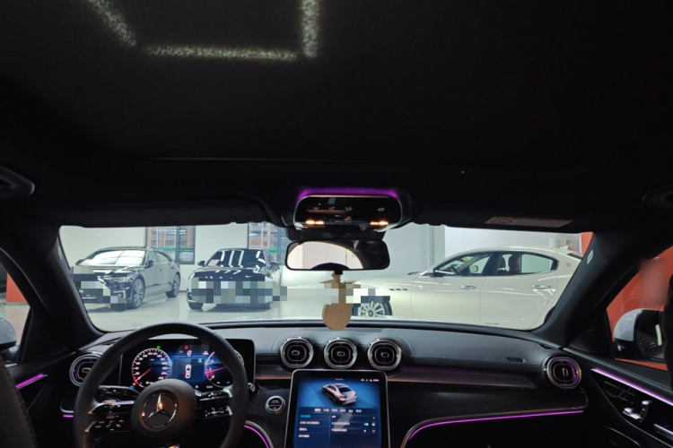 奔驰C级 2025款 C 260 L 运动版中控内饰22