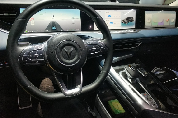 岚图汽车 岚图FREE 2021款 四驱标准增程专属豪华套装中控内饰12