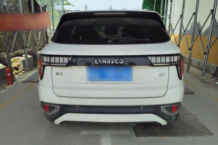 领克01 2017款 2.0T 两驱型Pro版车身外观6004