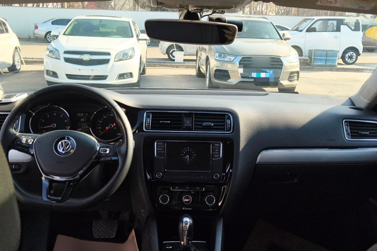 大众 速腾 2018款 1.6L 自动舒适型中控内饰7002