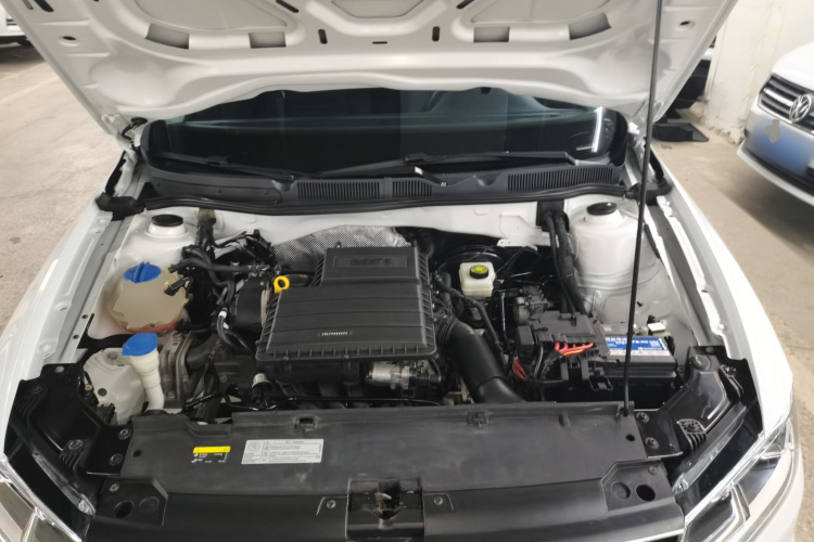 大众 2019款 改款 宝来·传奇 1.5L 自动时尚型 国VI机舱底盘24