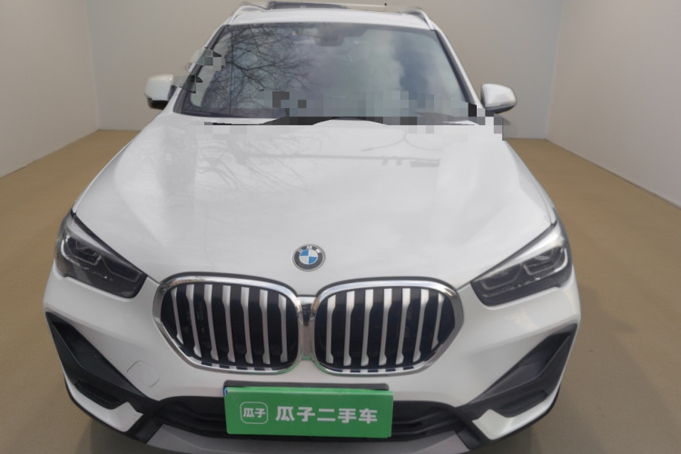 宝马X1 2021款 sDrive25Li 领先型车身外观2