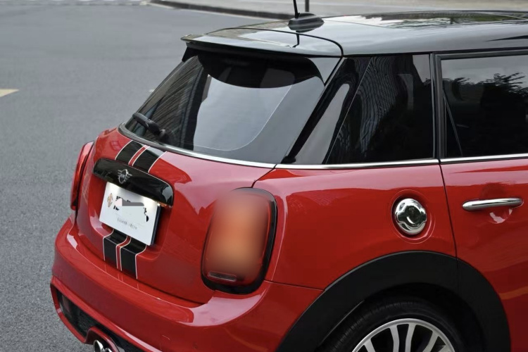 MINI 2018款 2.0T COOPER S 艺术家 五门版车身外观6006