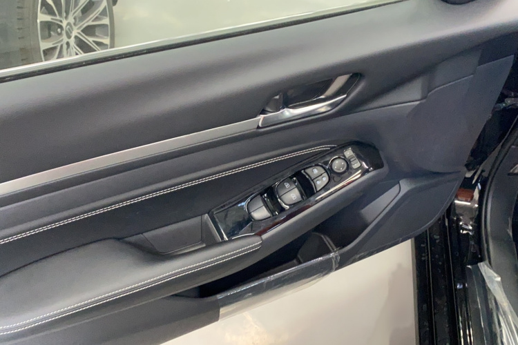 日产 天籁 2024款 2.0L XE 真心版中控内饰20