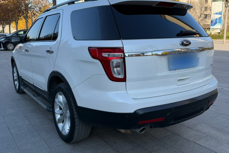 福特 探险者(进口) 2013款 3.5L 尊享型车身外观6003