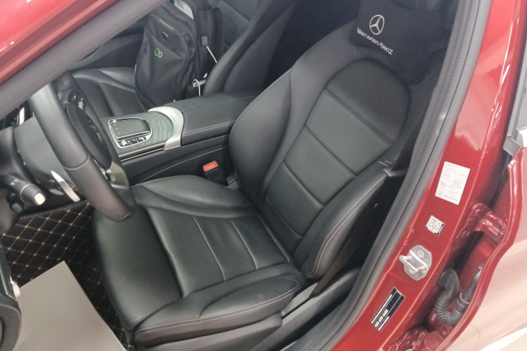 奔驰C级 2021款 C 260 L 运动版中控内饰19