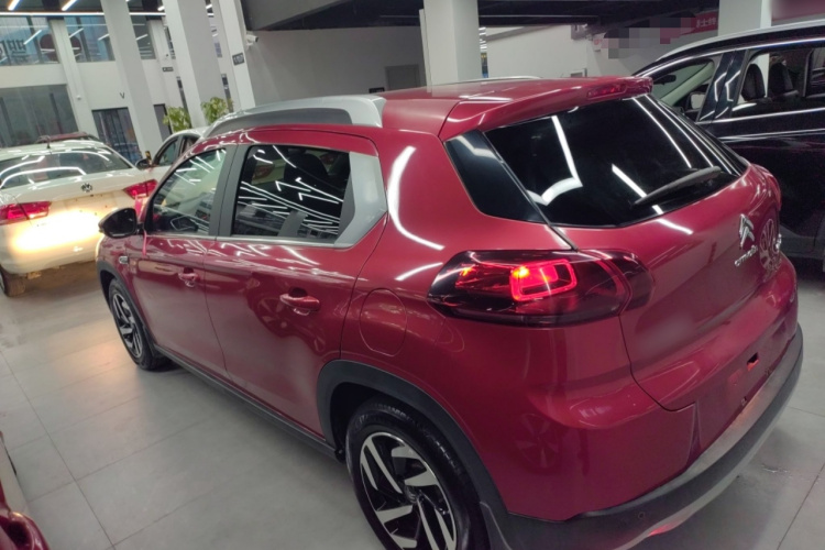 雪铁龙C3-XR 2015款 1.6L 自动先锋型车身外观4