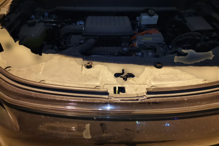 蓝电E5 PLUS 2025款 165km 长续航旅行定制版 7座局部细节24