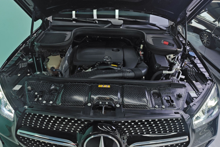 奔驰GLE 2023款 GLE 350 4MATIC 轿跑SUV 豪华型机舱底盘24