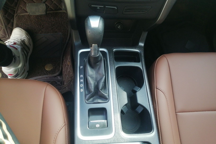 福特 翼虎 2017款 EcoBoost 180 两驱精翼型局部细节18