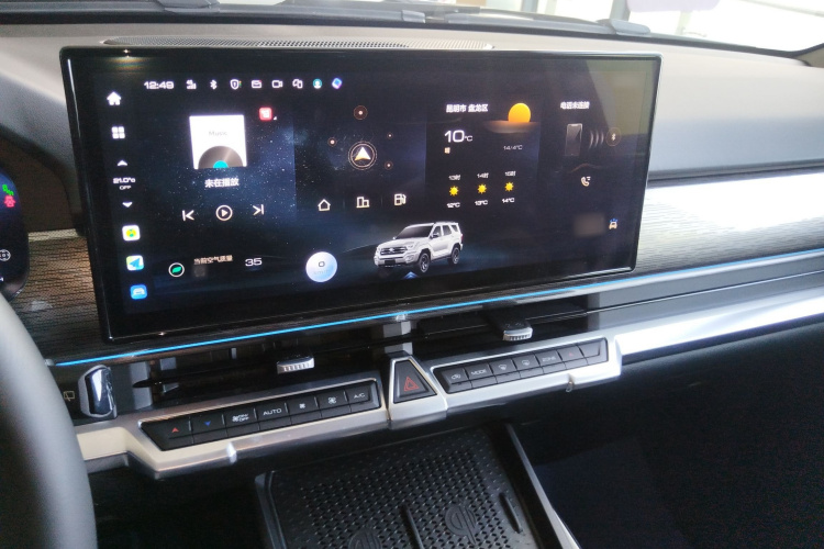 坦克400 2025款 2.0T 汽油版局部细节16