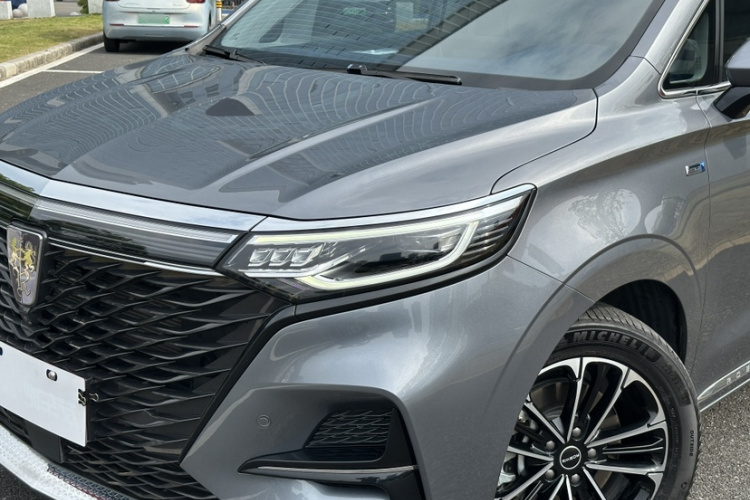 荣威iMAX8 2022款 400TGI 欢聚版车身外观6001