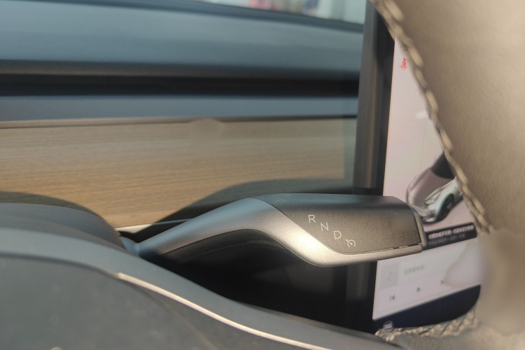 特斯拉 Model 3 2022款 后轮驱动版局部细节18