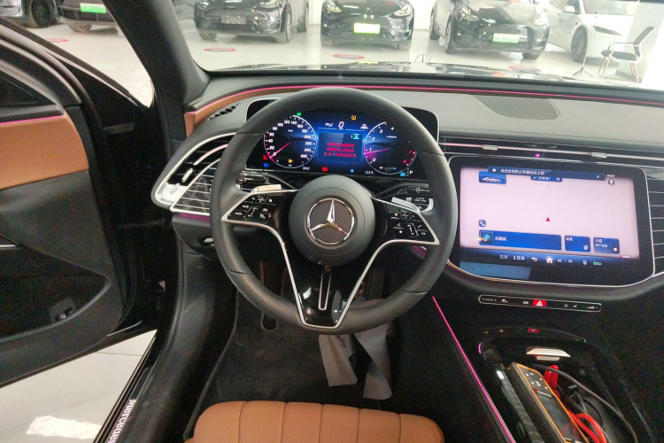 奔驰E级 2025款 改款 E 260 L中控内饰13