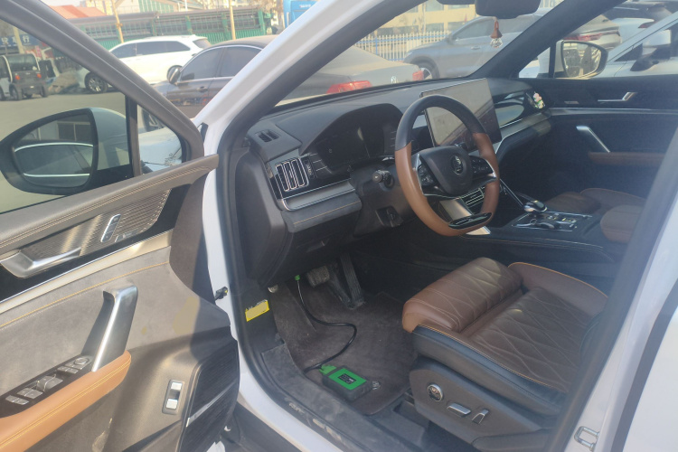 比亚迪 唐新能源 2021款 DM 2.0T 四驱高性能版创世旗舰型中控内饰20