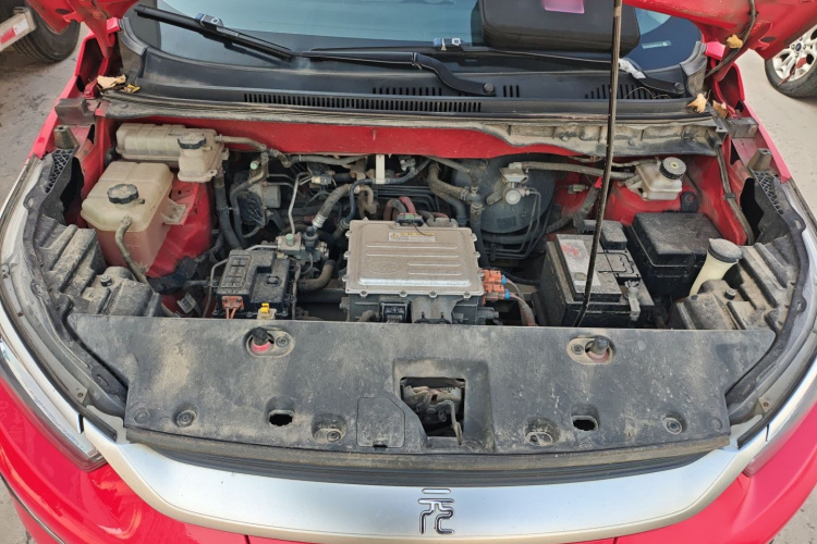 比亚迪 元Pro 2021款 401KM 尊贵型局部细节24