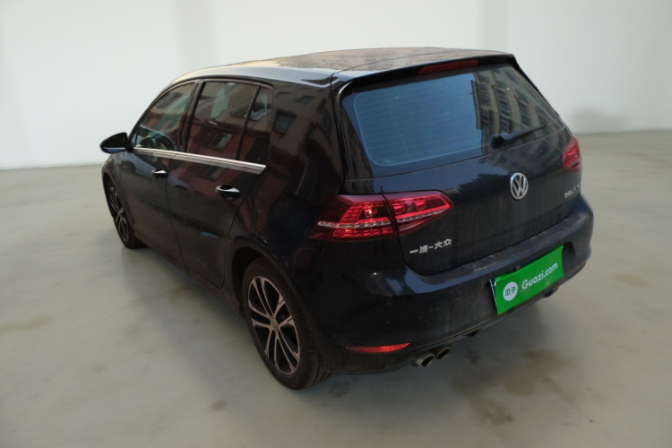 大众 高尔夫 2015款 1.4TSI 手动R-Line车身外观5