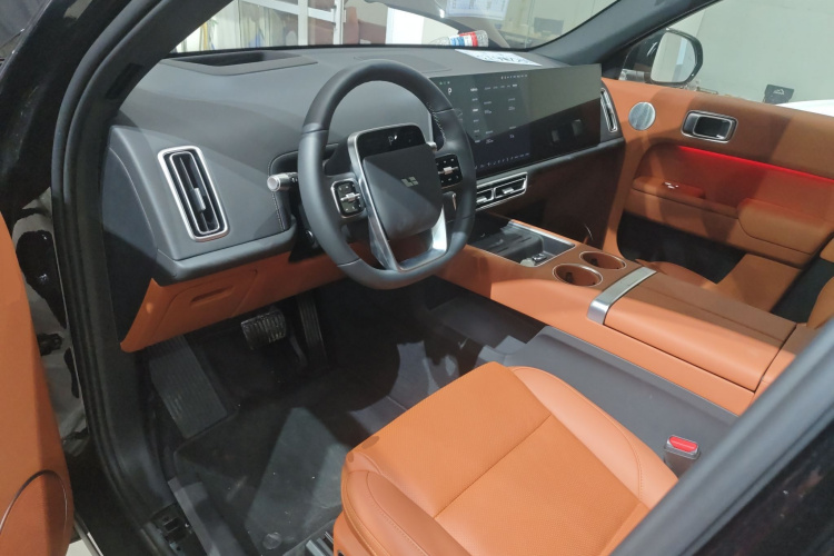 理想汽车 理想L7 2025款 Max 智能焕新版中控内饰12