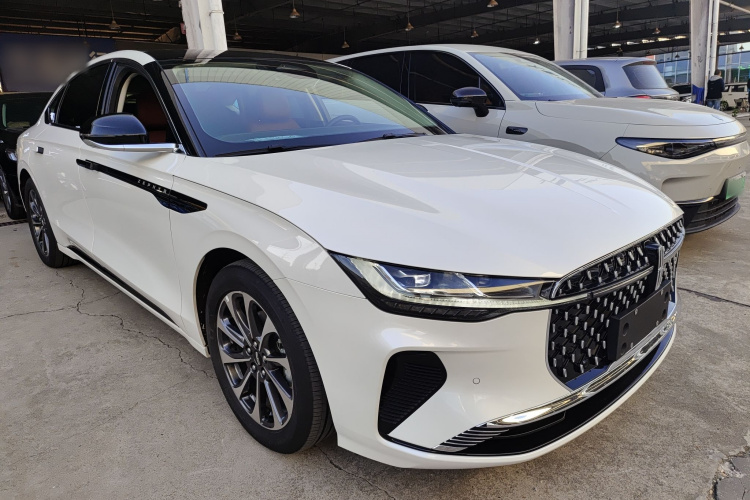 林肯Z 2025款 2.0T 尊尚版车身外观3