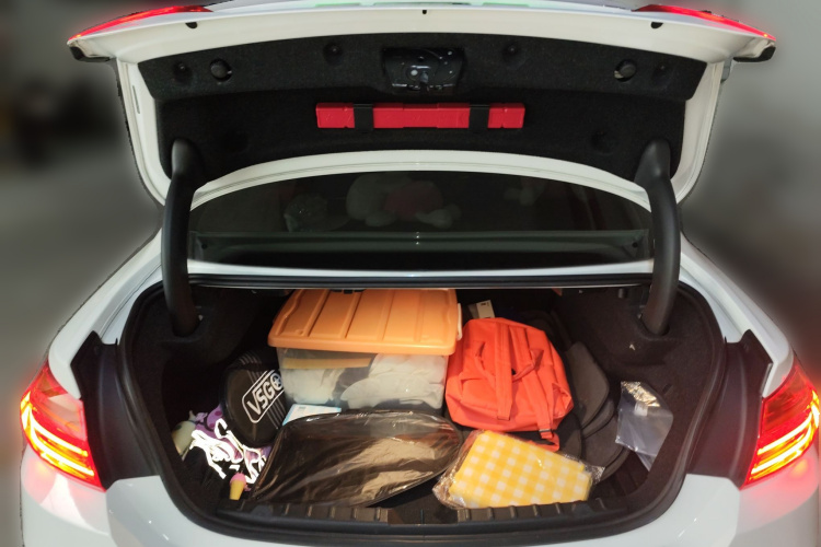 宝马4系 2016款 420i 时尚型中控内饰23