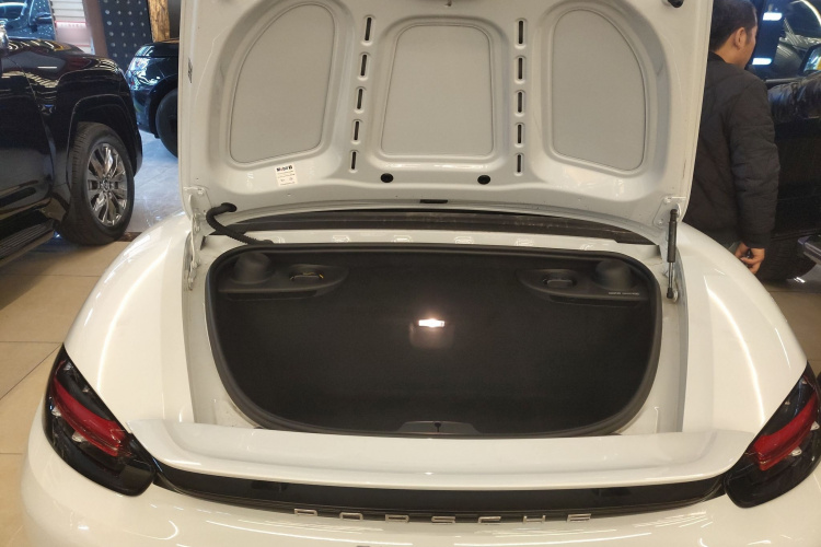 保时捷718 2022款 Boxster 2.0T局部细节23