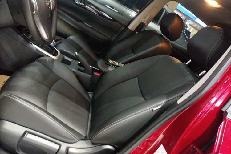 日产 骐达TIIDA 2021款 1.6L CVT智行版中控内饰19