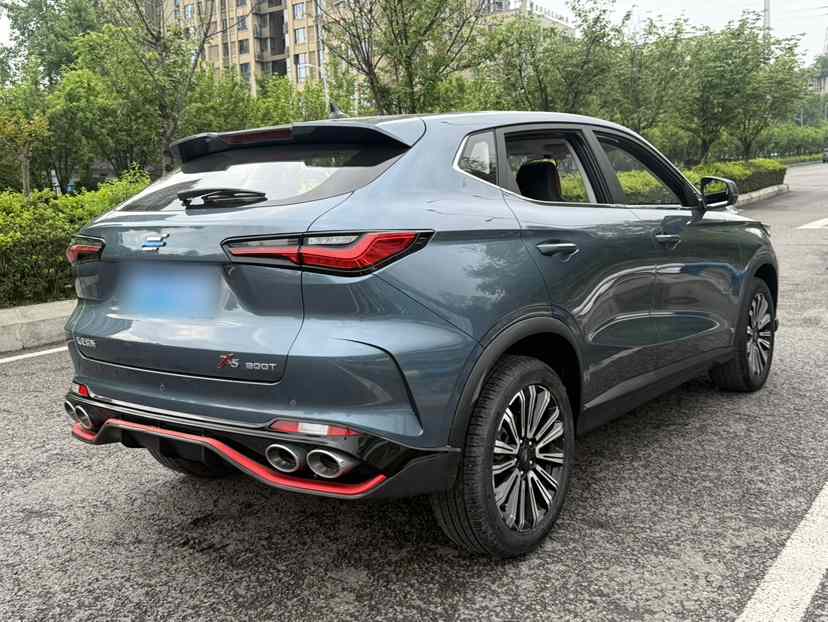 长安欧尚X5 2023款 畅享版 1.5T DCT尊享型(2)