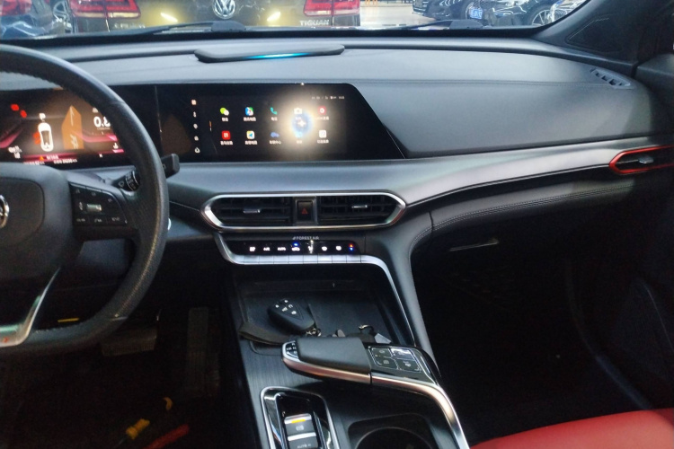 长安UNI-T 2020款 1.5T 旗舰型局部细节16