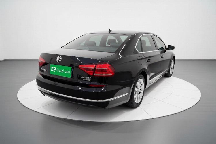 大众 帕萨特 2017款 280TSI DSG尊荣版车身外观7